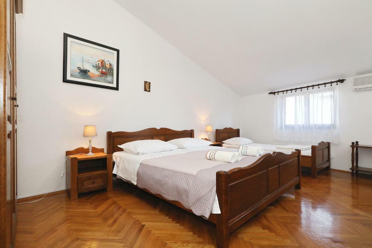 Apartments Vedrana 比奥格勒·纳·莫鲁 外观 照片