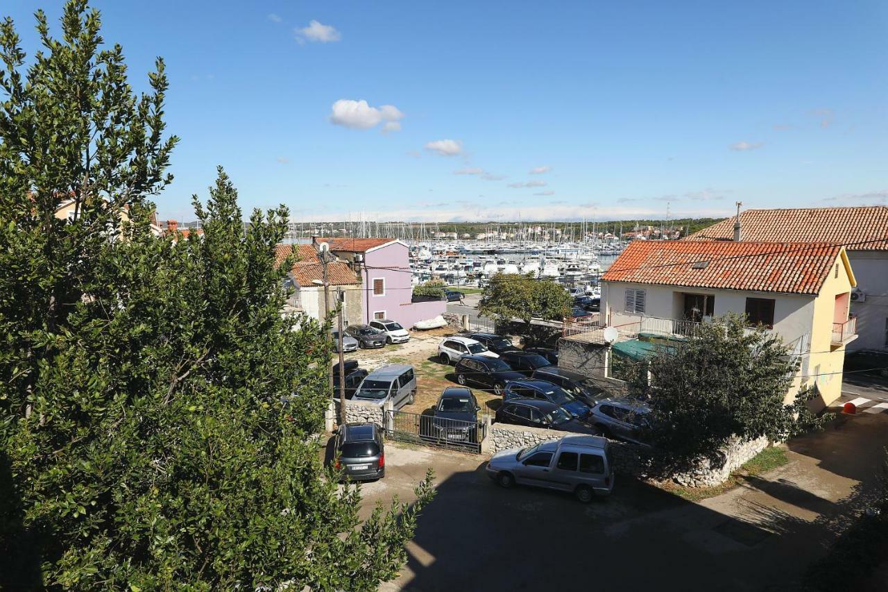 Apartments Vedrana 比奥格勒·纳·莫鲁 外观 照片