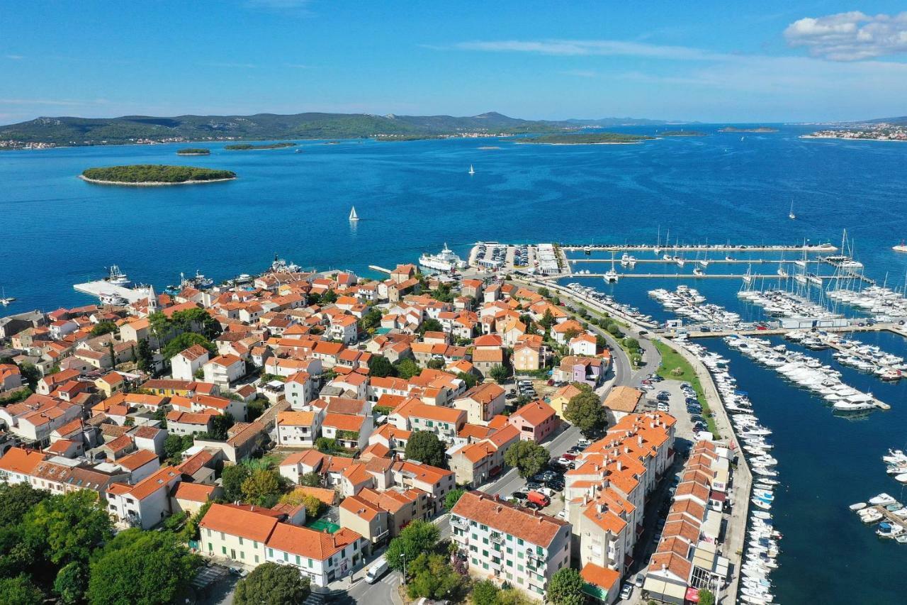 Apartments Vedrana 比奥格勒·纳·莫鲁 外观 照片